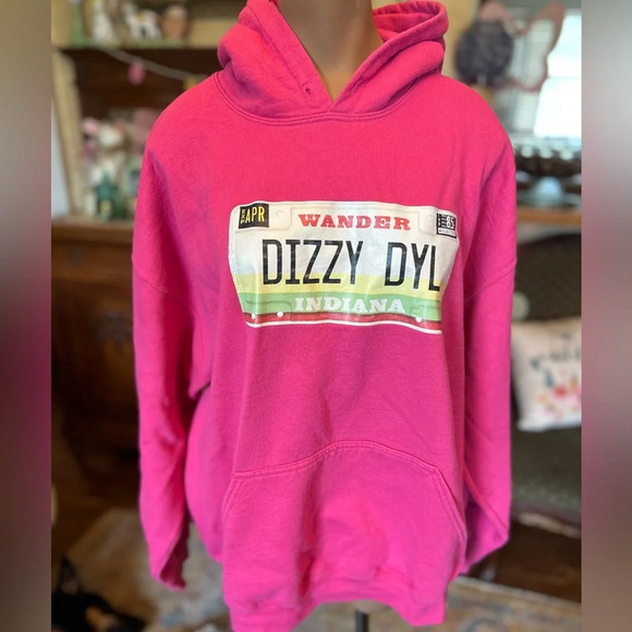Dizzy Dyl License Plate hoodie XL Pink - Picture 1 of 6